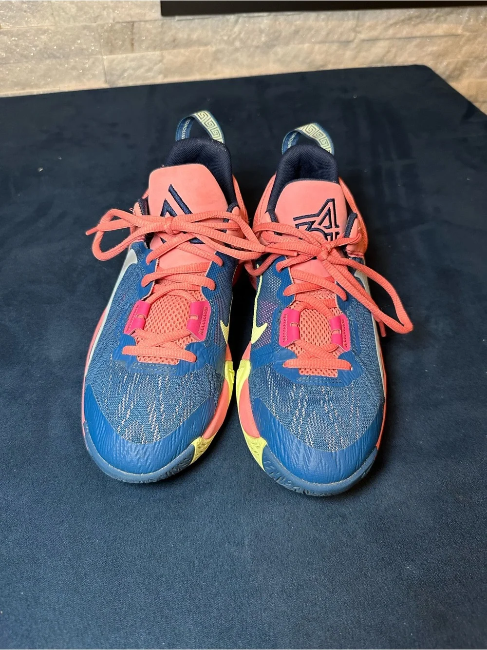 Nike Giannis Immortality 2 GS Size 4Y Hot Punch Blue Basketball Shoes FQ8168-630